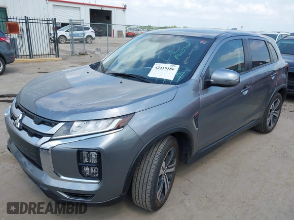 2024 Mitsubishi Outlander S z VIN JA4ARUAU3RU015370, wystawiony jako IAAI lot #42419186 z przebiegiem 26 526 mil mil oraz . Historia ofert i sprzedaży dostępna na DreamBid. Obrazek 18.