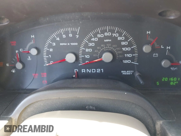 2004 Ford Expedition Special Service z VIN 1FMRU15W24LB25144, wystawiony jako IAAI lot #42317443 z przebiegiem 201 601 mil mil oraz . Historia ofert i sprzedaży dostępna na DreamBid. Obrazek 7.