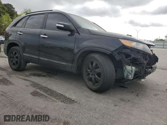 2013 Kia Sorento LX with VIN 5XYKT4A29DG402154, listed as a Copart auction lot 51682445 with 208,869 mi miles and Salvage Title. Bid and sale history available at carsss.com. Image 4.