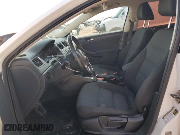 2011 Volkswagen Jetta SE with VIN 3VWDX7AJ7BM371585, listed as a Copart auction lot 48495275 with 198,268 mi miles and Clean title. Bid and sale history available at DreamBid. Image 7.