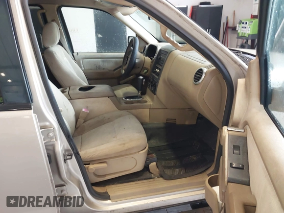 2007 Ford Explorer Sport Trac XLT with VIN 1FMEU31K67UA31778, listed as a IAAI auction lot 42804715 with 259,093 mi miles and . Bid and sale history available at DreamBid. Image 5.