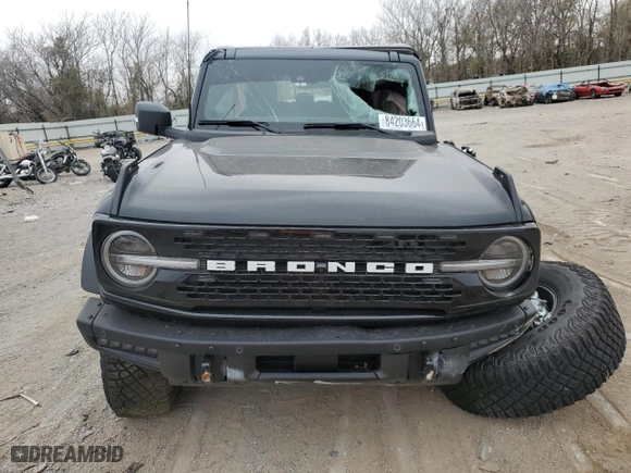 2024 Ford Bronco Wildtrak with VIN 1FMEE2BP7RLA82233, listed as a Copart auction lot 84203664 with 0 mi miles and Salvage Title. Bid and sale history available at carsss.com. Image 5.