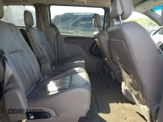 2015 Chrysler Town & Country Touring with VIN 2C4RC1BG5FR514102, listed as a Copart auction lot 55824025 with 200,969 mi miles and Clean Title. Bid and sale history available at DreamBid. Image 11.