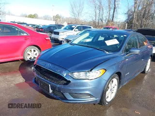 2018 Ford Fusion Hybrid SE with VIN 3FA6P0LU8JR229795, listed as a IAAI auction lot 41522818 with 115,420 mi miles. Bid and sale history available at carsss.com. Image 6.