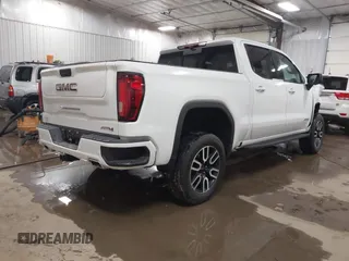 2021 GMC Sierra 1500 AT4 with VIN 3GTP9EED3MG184848, listed as a IAAI auction lot 41400026 with 35,645 mi miles. Bid and sale history available at carsss.com. Image 4.