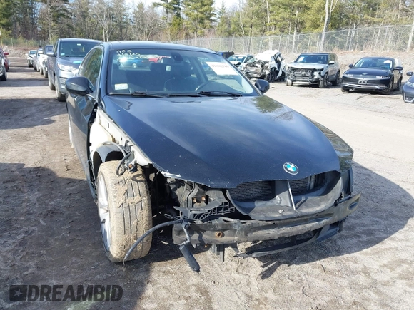 2011 BMW 3 Series 328i xDrive with VIN WBAKF5C52BE655212, listed as a IAAI auction lot 41802186 with 185,014 mi miles. Bid and sale history available at carsss.com. Image 6.