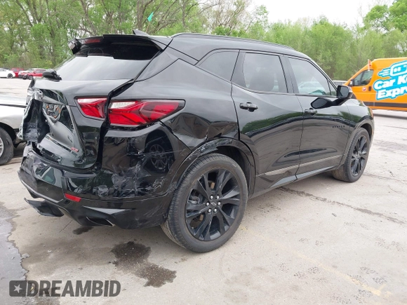 2019 Chevrolet Blazer RS with VIN 3GNKBJRS8KS589136, listed as a IAAI auction lot 42055894 with 59,445 mi miles and . Bid and sale history available at DreamBid. Image 4.