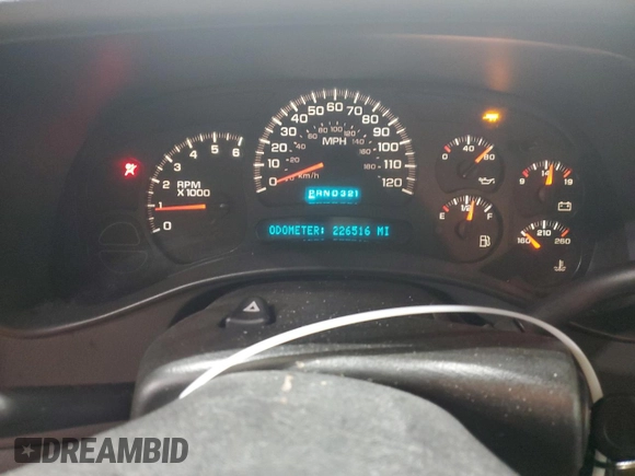 2005 Chevrolet Silverado 1500 Z71 with VIN 1GCEK19Z55Z202021, listed as a Copart auction lot 54431745 with 226,516 mi miles and Clean Title. Bid and sale history available at carsss.com. Image 9.
