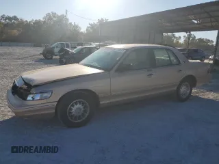 1996 Mercury Grand Marquis LS z VIN 2MELM7568TX601393, wystawiony jako Copart lot #77762574 z przebiegiem 115 327 mil mil oraz Szkoda całkowita • Salvage title. Historia ofert i sprzedaży dostępna na DreamBid. Obrazek 1.