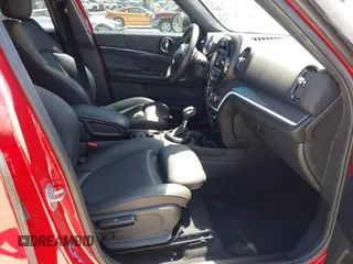 2019 MINI Countryman Cooper S with VIN WMZYT3C55K3E97750, listed as a IAAI auction lot 41844596 with 34,871 mi miles and . Bid and sale history available at DreamBid. Image 5.