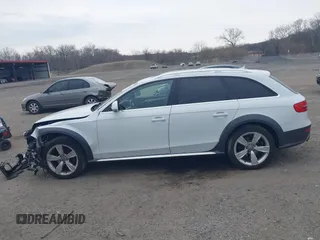 2016 Audi allroad Premium Plus with VIN WA1UFAFL5GA010559, listed as a IAAI auction lot 41918324 with 138,499 mi miles. Bid and sale history available at carsss.com. Image 15.
