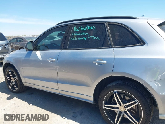 2016 Audi Q5 Premium Plus with VIN WA1D7AFP2GA074204, listed as a IAAI auction lot 41870899 with 90,579 mi miles. Bid and sale history available at carsss.com. Image 14.