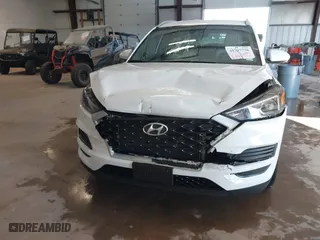 2019 Hyundai Tucson Value with VIN KM8J33A46KU066106, listed as a IAAI auction lot 41397738 with 41,717 mi miles. Bid and sale history available at carsss.com. Image 18.