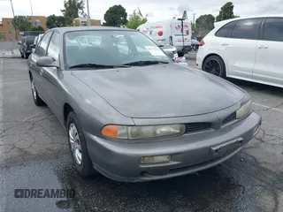 1994 Mitsubishi Galant ES with VIN 4A3AJ56G2RE073807, listed as a IAAI auction lot 41792108 with 167,271 mi miles. Bid and sale history available at carsss.com. Image 1.