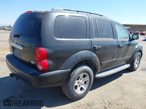 2005 Dodge Durango SLT z VIN 1D4HB48D45F621311, wystawiony jako IAAI lot #42726586 z przebiegiem 212 773 mil mil oraz . Historia ofert i sprzedaży dostępna na DreamBid. Obrazek 4.