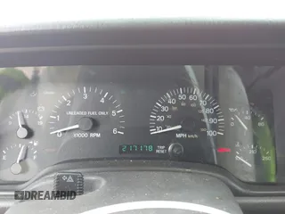 1999 Jeep Cherokee Sport z VIN 1J4FT68S9XL667355, wystawiony jako IAAI lot #42204435 z przebiegiem 217 178 mil mil oraz . Historia ofert i sprzedaży dostępna na DreamBid. Obrazek 7.