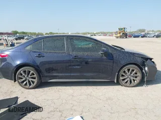 2022 Toyota Corolla SE with VIN 5YFS4MCE9NP131646, listed as a IAAI auction lot 41869488 with 32,171 mi miles. Bid and sale history available at carsss.com. Image 14.