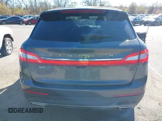 2017 Lincoln MKX Select with VIN 2LMPJ6KR7HBL16225, listed as a IAAI auction lot 40920232 with 105,124 mi miles. Bid and sale history available at carsss.com. Image 16.