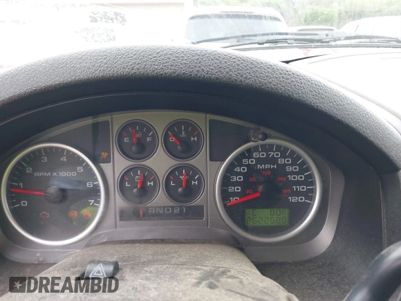 2004 Ford F-150 XLT с VIN 1FTPW14544KD20912, выставлен на аукционе IAAI как лот 42372790 с пробегом 262 258 миль миль и . История ставок и продаж доступна на DreamBid. Изображение 7.