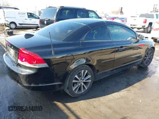 2010 Volvo C70 with VIN YV1672MC3AJ092099, listed as a IAAI auction lot 42001790 with 122,863 mi miles. Bid and sale history available at carsss.com. Image 4.