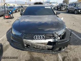 2017 Audi A7 Premium Plus with VIN WAUW2AFCXHN014320, listed as a Copart auction lot 44638995 with 71,589 mi miles and Salvage Title. Bid and sale history available at carsss.com. Image 5.