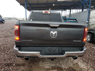 2019 Ram 1500 Limited z VIN 1C6SRFHTXKN512958, wystawiony jako Copart lot #49081205 z przebiegiem 68 648 mil mil oraz Szkoda całkowita • Salvage title. Historia ofert i sprzedaży dostępna na DreamBid. Obrazek 6.