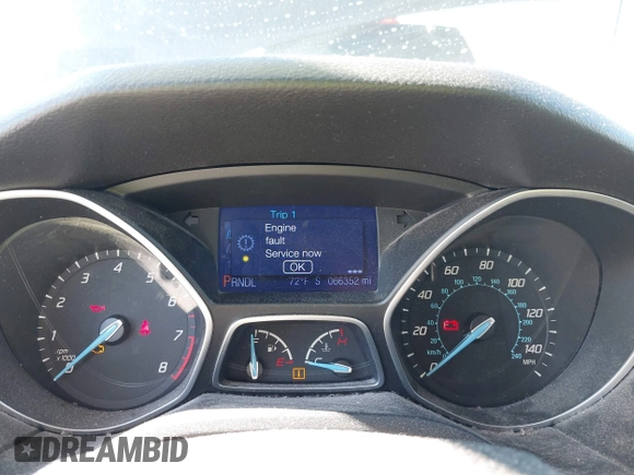 2013 Ford Focus SE with VIN 1FADP3F27DL183804, listed as a IAAI auction lot 40899670 with 66,352 mi miles. Bid and sale history available at carsss.com. Image 7.