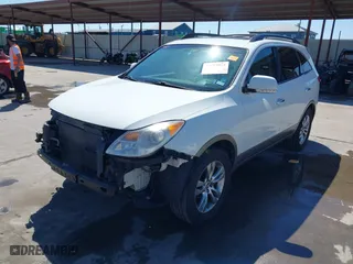 2012 Hyundai Veracruz Limited with VIN KM8NU4CC1CU194084, listed as a IAAI auction lot 41753965 with 102,084 mi miles. Bid and sale history available at carsss.com. Image 19.