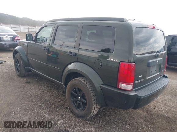 2010 Dodge Nitro SE z VIN 1D4PU2GK4AW125087, wystawiony jako IAAI lot #42554853 z przebiegiem 82 282 mil mil oraz . Historia ofert i sprzedaży dostępna na DreamBid. Obrazek 3.