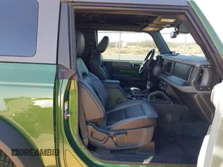 2023 Ford Bronco с VIN 1FMDE5CP6PLB96281, выставлен на аукционе IAAI как лот 41947941 с пробегом 23 932 миль миль и . История ставок и продаж доступна на DreamBid. Изображение 5.