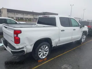 2022 Chevrolet Silverado 1500 Custom with VIN 1GCPABEK1NZ531213, listed as a IAAI auction lot 41533378 with 39,940 mi miles and . Bid and sale history available at DreamBid. Image 4.