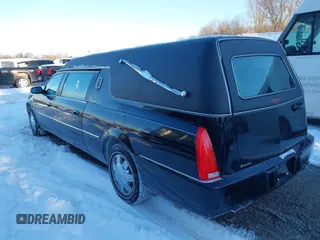 2006 Cadillac DTS Professional z VIN 1GEEH06Y76U500435, wystawiony jako IAAI lot #41398531 z przebiegiem 50 205 mil mil oraz . Historia ofert i sprzedaży dostępna na DreamBid. Obrazek 3.