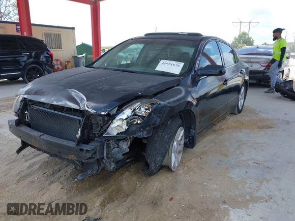 2008 Nissan Altima 2.5 S with VIN 1N4AL21EX8N542132, listed as a IAAI auction lot 41951676 with 191,791 mi miles. Bid and sale history available at carsss.com. Image 18.