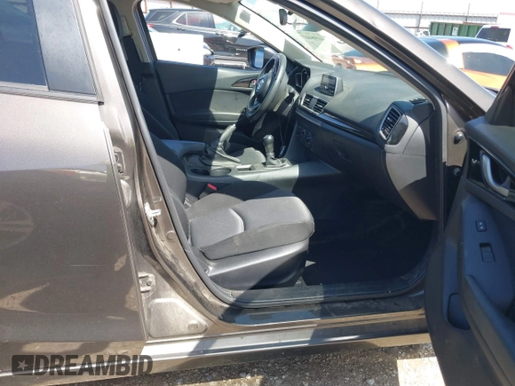 2014 Mazda 3 i Sport with VIN JM1BM1U75E1150228, listed as a IAAI auction lot 41984077 with 85,471 mi miles and . Bid and sale history available at carsss.com. Image 5.