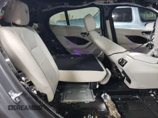 2019 Jaguar I-Pace HSE z VIN SADHD2S10K1F71324, wystawiony jako Copart lot #77226904 z przebiegiem 15 864 mil mil oraz Szkoda całkowita • Salvage title. Historia ofert i sprzedaży dostępna na DreamBid. Obrazek 10.