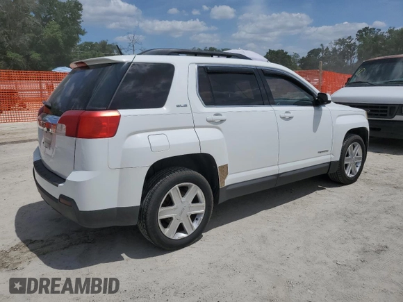 2011 GMC Terrain SLE-2 with VIN 2CTALSEC0B6430698, listed as a Copart auction lot 55236695 with 111,802 mi miles and Clean Title. Bid and sale history available at DreamBid. Image 3.