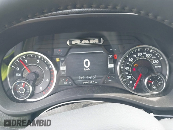 2024 Ram 2500 Big Horn с VIN 3C6UR5DL5RG205340, выставлен на аукционе IAAI как лот 39291590 с пробегом 15 миль миль и . История ставок и продаж доступна на DreamBid. Изображение 7.