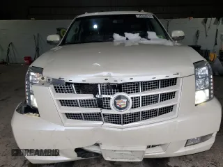 2013 Cadillac Escalade ESV Premium z VIN 1GYS4JEF9DR265575, wystawiony jako Copart lot #46358615 z przebiegiem 285 576 mil mil oraz Szkoda całkowita • Salvage title. Historia ofert i sprzedaży dostępna na DreamBid. Obrazek 5.