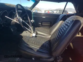 1968 Pontiac Firebird z VIN 223678U615903, wystawiony jako Copart lot #47105835 z przebiegiem 30 850 mil mil oraz Szkoda całkowita • Salvage title. Historia ofert i sprzedaży dostępna na DreamBid. Obrazek 7.