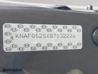 2008 Kia Rondo EX with VIN KNAFG525X87132226, listed as a IAAI auction lot 41861052 with 101,235 mi miles. Bid and sale history available at carsss.com. Image 9.