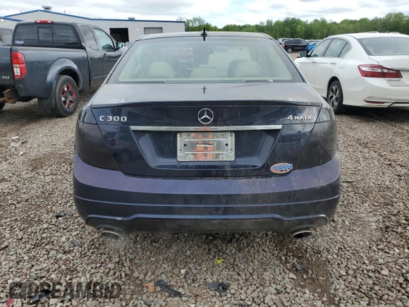 2013 Mercedes-Benz C 300 Sport z VIN WDDGF8AB6DR300385, wystawiony jako Copart lot #57798695 z przebiegiem 131 612 mil mil oraz Szkoda całkowita • Salvage title. Historia ofert i sprzedaży dostępna na DreamBid. Obrazek 6.