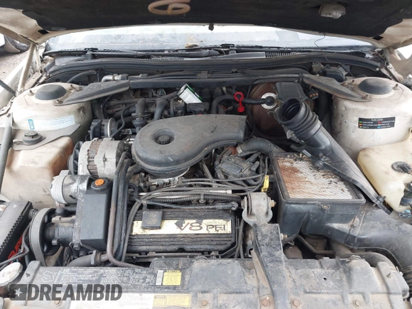 1990 Cadillac Seville z VIN 1G6KY533XLU803161, wystawiony jako IAAI lot #42164352 z przebiegiem Nie podano mil oraz . Historia ofert i sprzedaży dostępna na DreamBid. Obrazek 10.