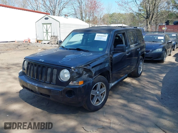 2008 Jeep Patriot Sport with VIN 1J8FT28W68D689674, listed as a IAAI auction lot 41918466 with 123,546 mi miles. Bid and sale history available at carsss.com. Image 2.