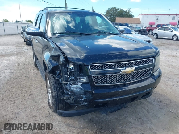 2009 Chevrolet Tahoe LTZ с VIN 1GNFK33009R236486, выставлен на аукционе IAAI как лот 40450586 с пробегом 206 277 миль миль и . История ставок и продаж доступна на DreamBid. Изображение 6.