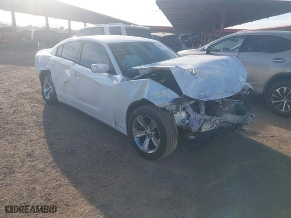 2015 Dodge Charger SE with VIN 2C3CDXBG5FH879783, listed as a IAAI auction lot 41500193 with 83,386 mi miles. Bid and sale history available at carsss.com. Image 1.