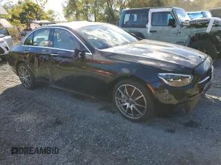 2023 Mercedes-Benz E 350 with VIN W1KZF8EB5PB132464, listed as a Copart auction lot 44627685 with 2,776 mi miles and Salvage Title. Bid and sale history available at DreamBid. Image 4.