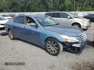 2009 Hyundai Genesis with VIN KMHGC46E19U033171, listed as a Copart auction lot 72803864 with 401,490 mi miles and Non Repairable. Bid and sale history available at carsss.com. Image 4.
