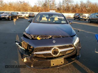 2022 Mercedes-Benz A 220 with VIN W1K3G4FBXNJ366595, listed as a Copart auction lot 41564805 with 33,487 mi miles and Salvage Title. Bid and sale history available at DreamBid. Image 5.