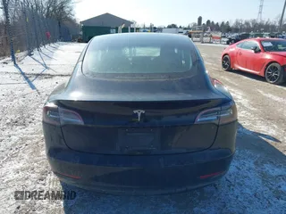 2022 Tesla Model 3 with VIN 5YJ3E1EA1NF304811, listed as a IAAI auction lot 41559342 with 29,597 mi miles and . Bid and sale history available at DreamBid. Image 15.