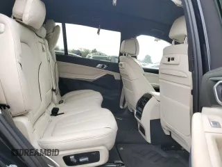 2020 BMW X7 xDrive40i with VIN 5UXCW2C09L9B77747, listed as a Copart auction lot 42697335 with 0 mi miles and Salvage Title. Bid and sale history available at carsss.com. Image 11.